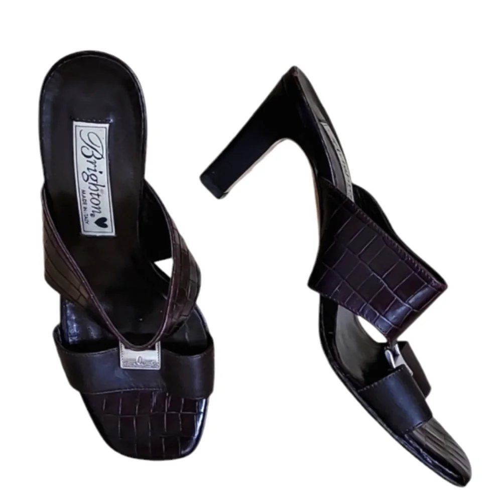 Brighton Ryan Brown Croc Embossed Leather Sandals Square Toe Sz 6